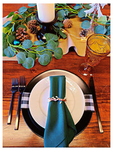 Festive Modern Farmhouse